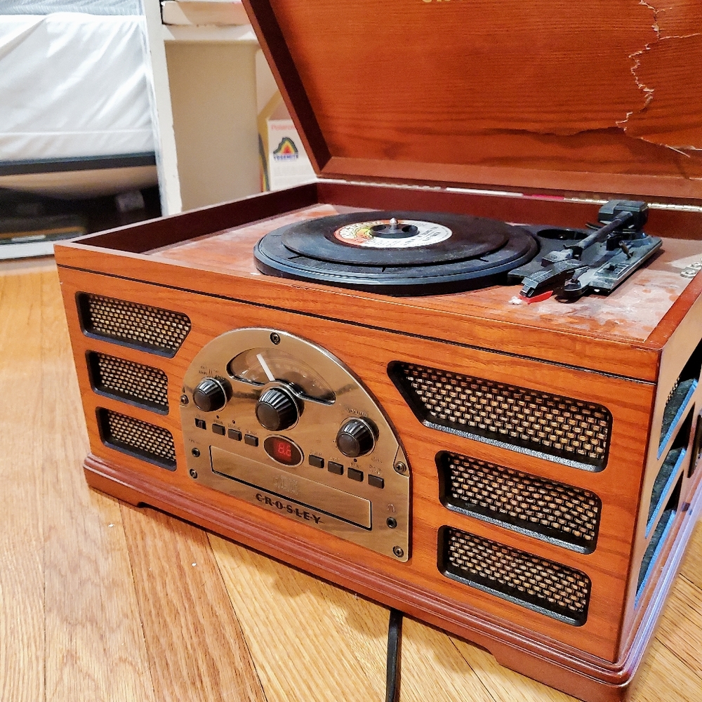 Crosley record player